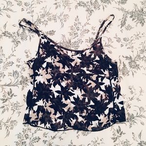 🌺2 FOR $30🌺 crop top